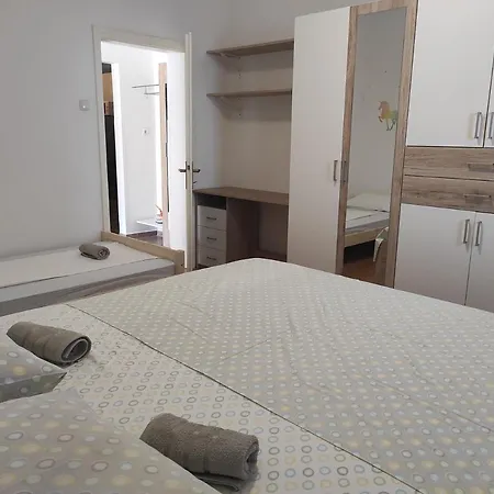 Apartmani Marija Sveta Nedelja  Exterior photo